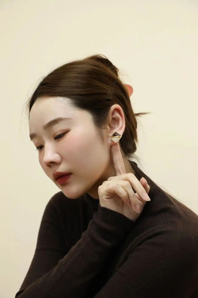 贵耳环惊艳住了谁戴都好看！开元棋牌被这10对中古富(图2)