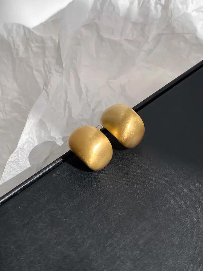 贵耳环惊艳住了谁戴都好看！开元棋牌被这10对中古富(图12)